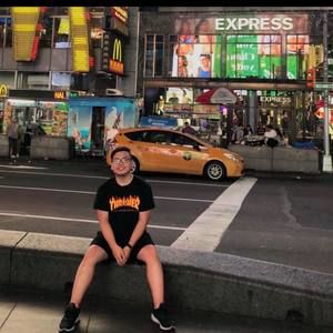 Meet your Posher, Duy